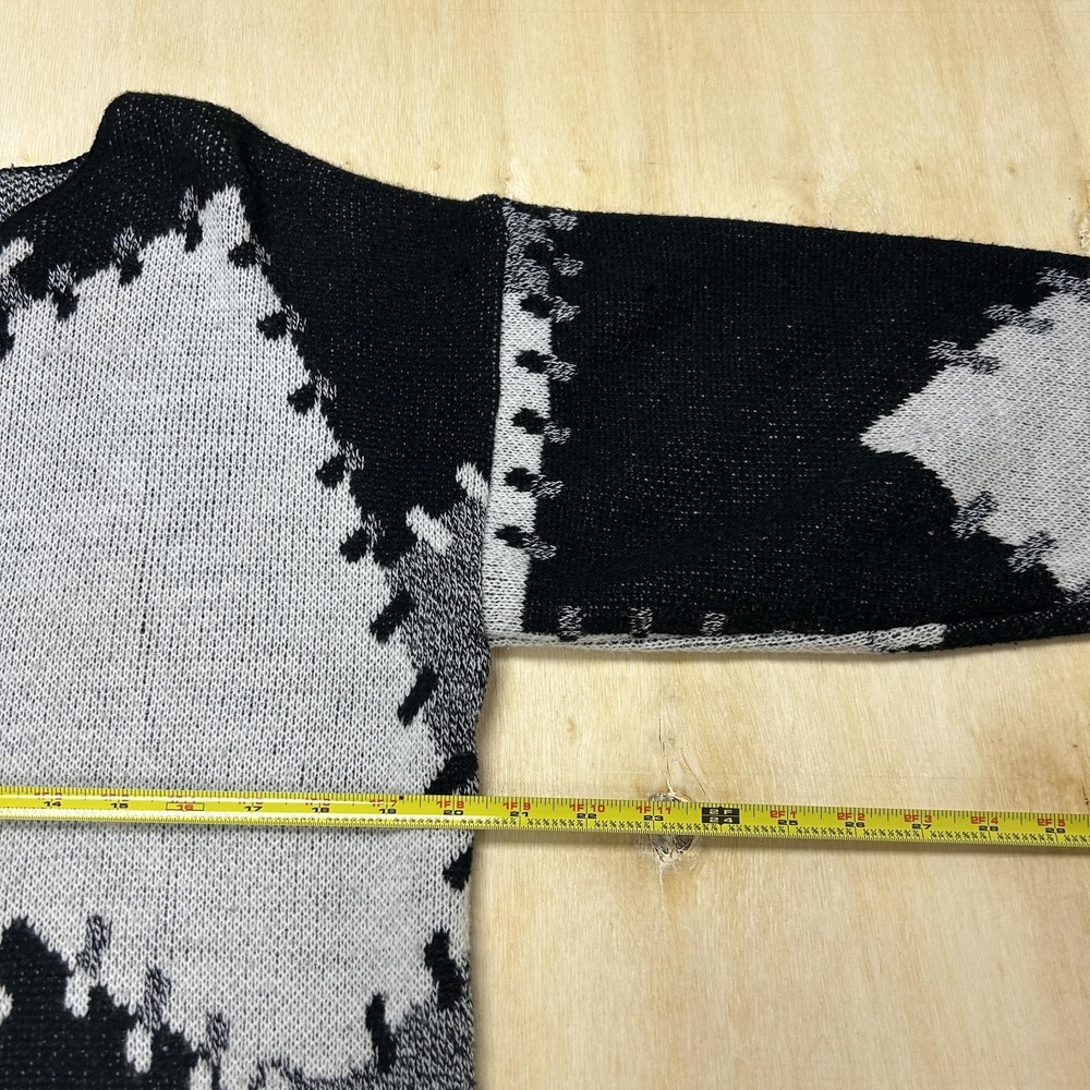 Willow Ridge Sweater Womens Medium Gray Black Geometric Crew Knit Pullover - Picture 6 of 8